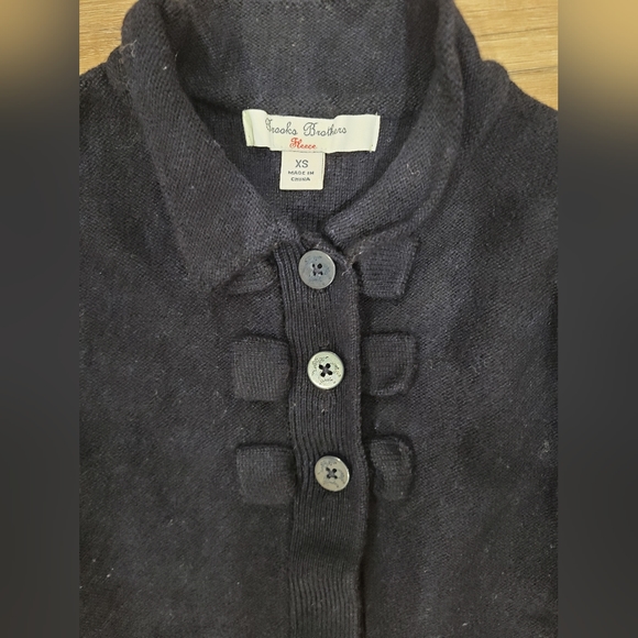 Brooks Brothers size XS Girls merino wool cardigan - Picture 2 of 2